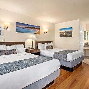 Queen Room Two Queen Beds